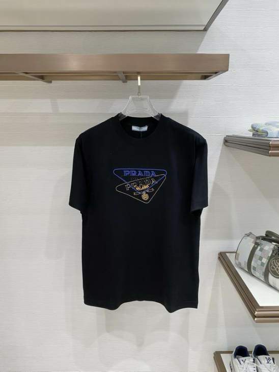Picture of Prada T Shirts Short _SKUPradaM-3XLxetr1113523